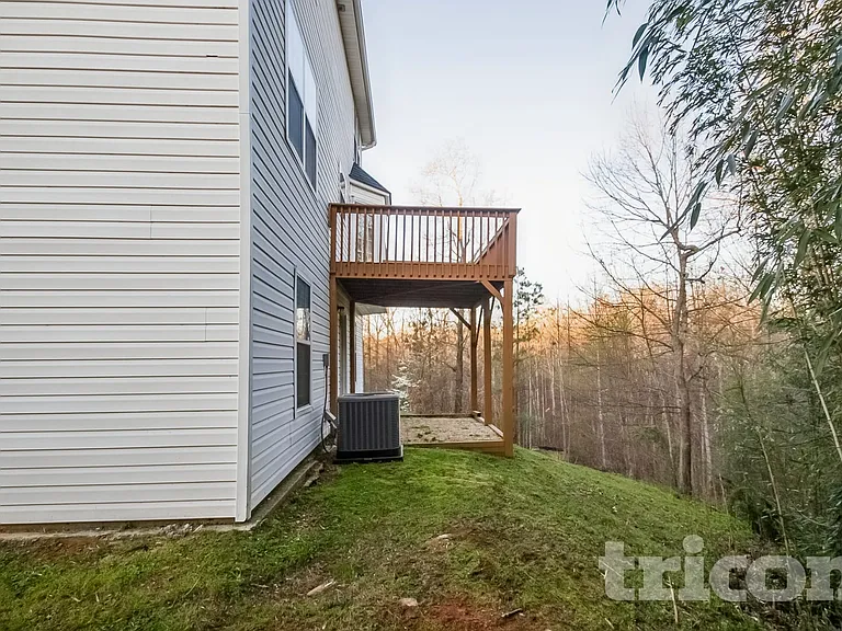 4453 Pipemaker Blf — Photo 15