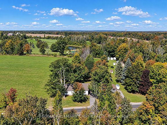 4th image of 1402 Ridge Rd E