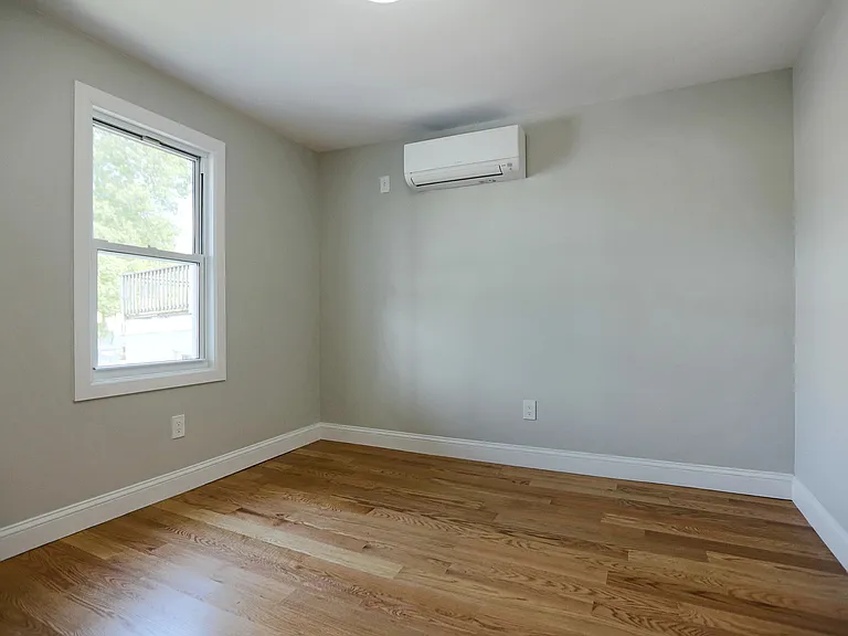 349 Mount Pleasant Avenue — Photo 12
