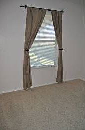 3rd image of 3929 Tierra Zafiro Dr