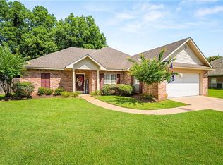 103 Magnolia Cir, Natchitoches, LA 71457