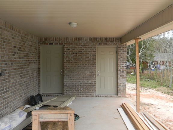 3rd image of 2192 Saint James Blvd