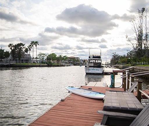 4th image of 4964 Cedarbrook Ln