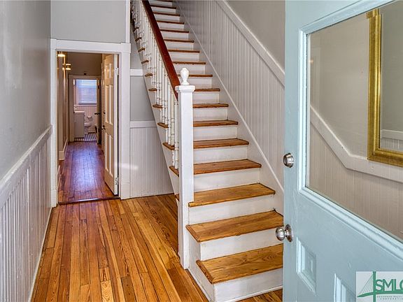 3rd image of 506-508 E Bolton Street