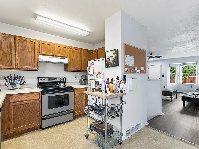 4850 Witches Hollow Ln — Photo 19