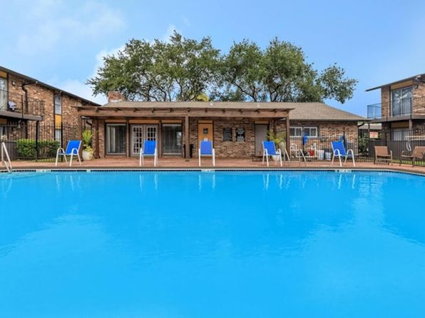 3200 Federal Rd UNIT 210