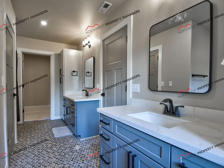 101 Sycamore Ln — Photo 19