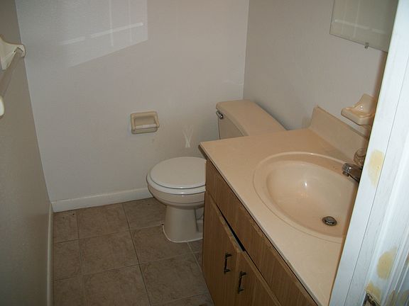 3rd image of 1304 Waikiki Way