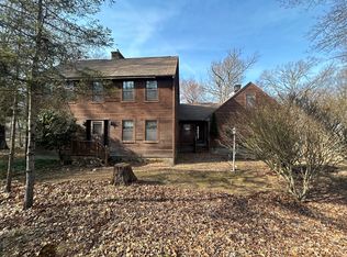 76 Governors Hill Rd, Oxford, CT 06478