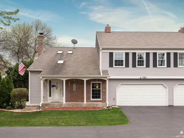 2S752 Timber Dr #752, Warrenville, IL 60555