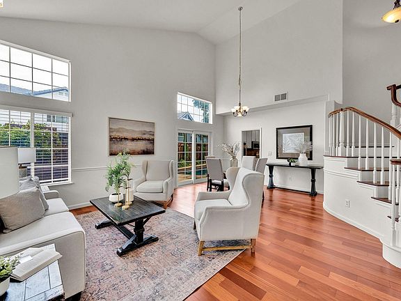 2nd image of 678 Cherry Tree Way