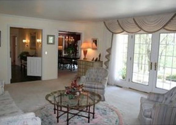 2nd image of 126 Woodcock Dr