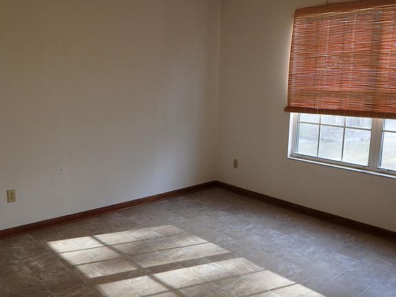 4th image of 6441 DIAMOND LEAF Court N