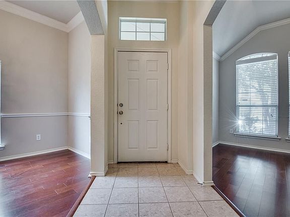 4th image of 1507 Norway Pine St