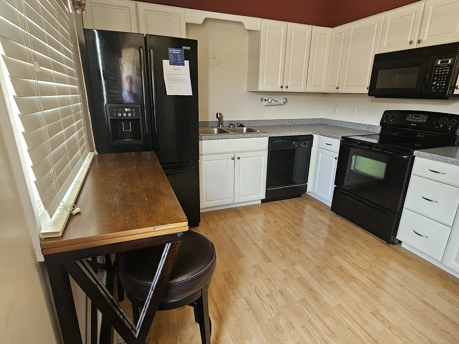 105 East Lincoln Street - 1 — Photo 1