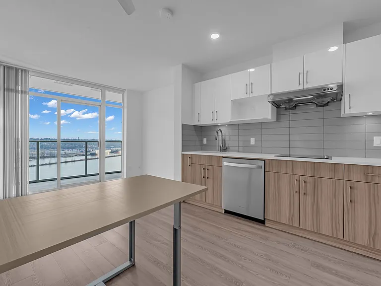 900 Carnarvon St #2604 — Photo 15
