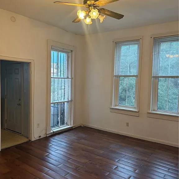219 E Taylor St #C — Photo 9