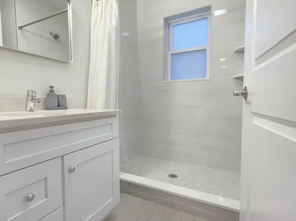 (undisclosed Address), Elizabeth, NJ 07202