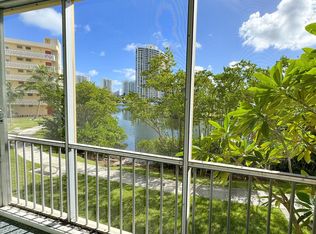 2930 Point East Dr APT E210, North Miami Beach, FL 33160