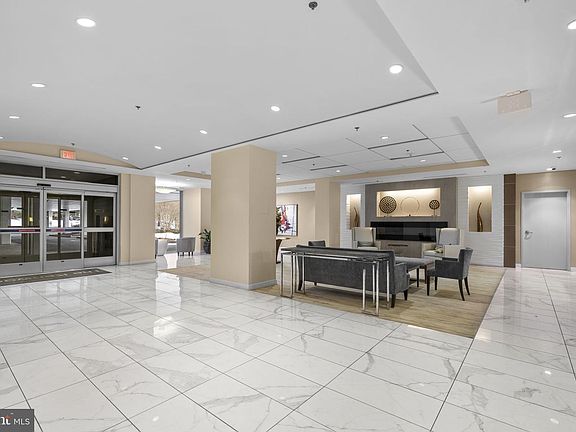 4th image of 5101 River Rd APT 1702