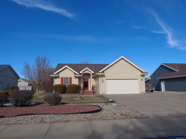 1309 W 43rd St, Hays, KS 67601