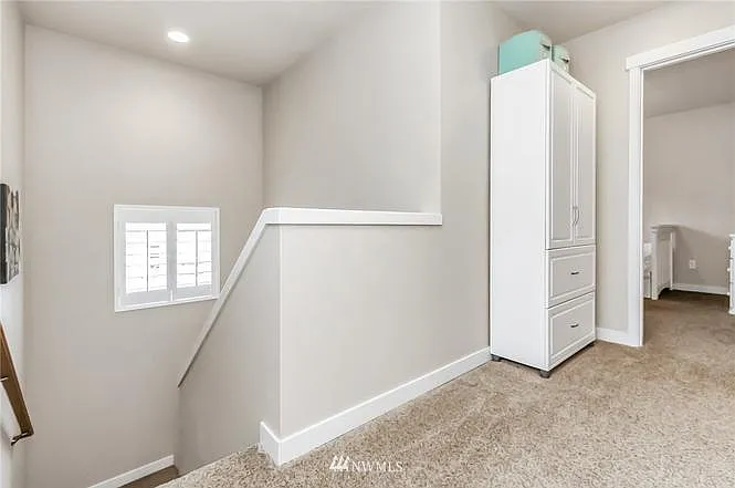 6511 Douglas Ave SE — Photo 14