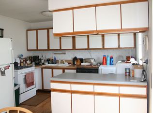 205 Ridge Cir, Streamwood, IL 60107