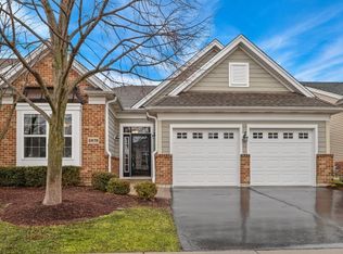 3878 Valhalla Dr, Elgin, IL 60124