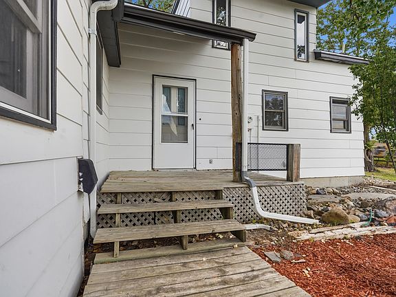 3rd image of 318 W 4th Ave