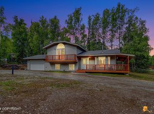880 N Sam Snead Loop, Wasilla, AK 99623