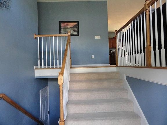 4th image of 940 Crosscreek Dr
