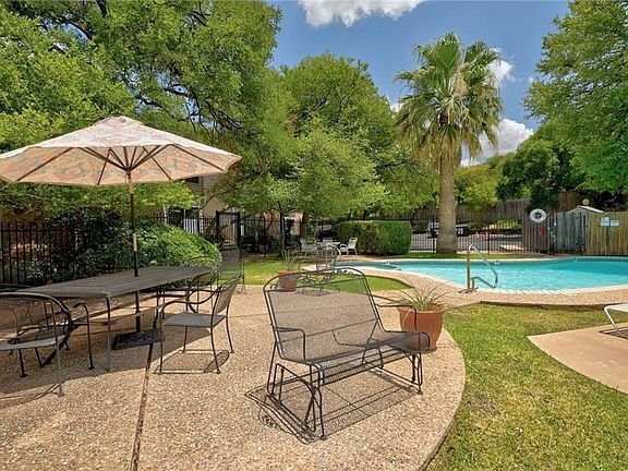 2nd image of 3839 Dry Creek Dr Unit 244