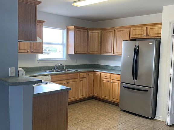 2nd image of 7439 Harvest Village Ct