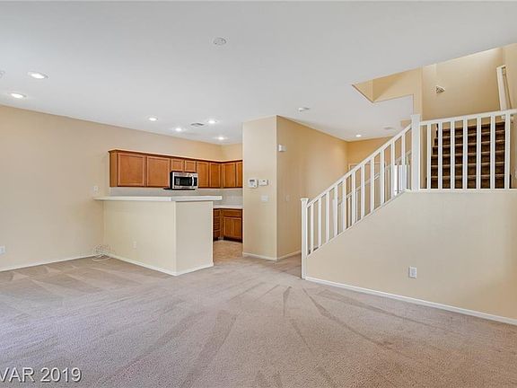 3rd image of 922 Appaloosa Hills Ave