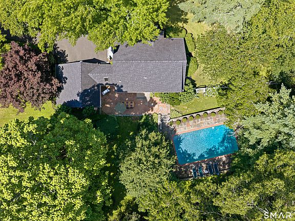 2nd image of 82 Old Mill Road
