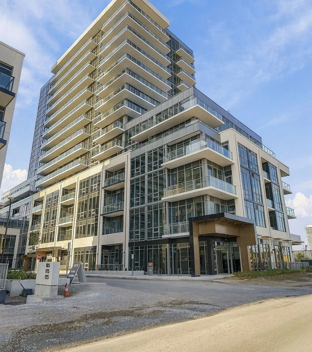 The Millhouse Condos — Photo 1