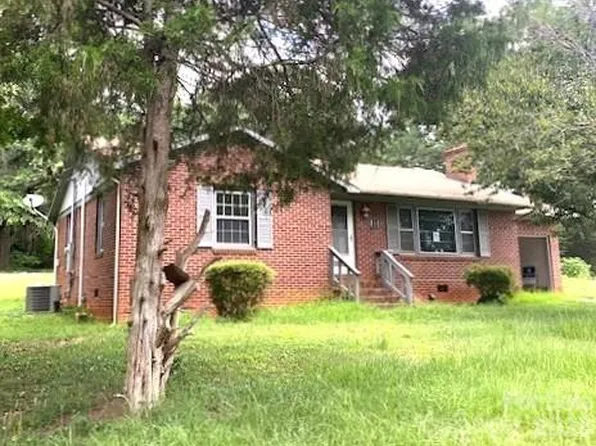 164 Lynch St, Rutherfordton, NC 28139