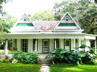 5939 Avenue H, Micanopy, FL 32667