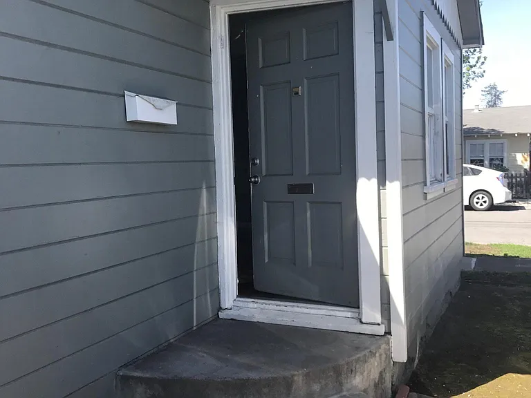 408 Arleta Ave — Photo 1