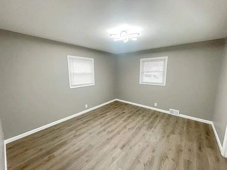 7007 W Grantosa Dr — Photo 5