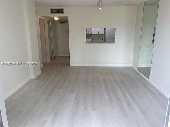 5th image of 777 S Federal Hwy APT Rp415
