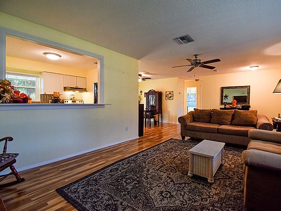 3rd image of 2826 Atlantic Blvd