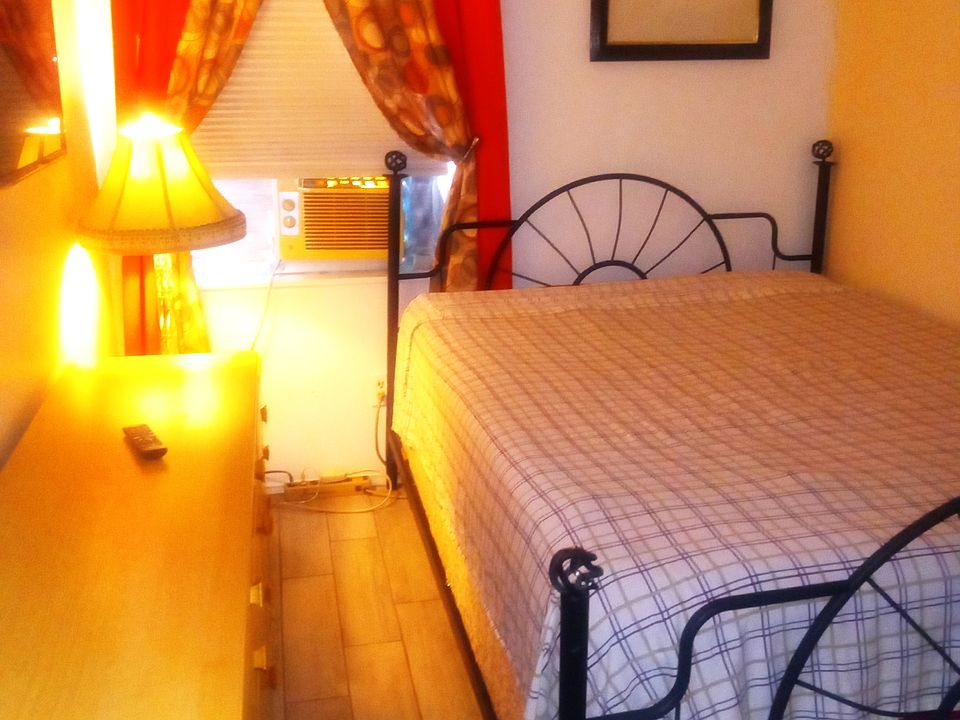 1st image of 6927 Edgefield Ln #1