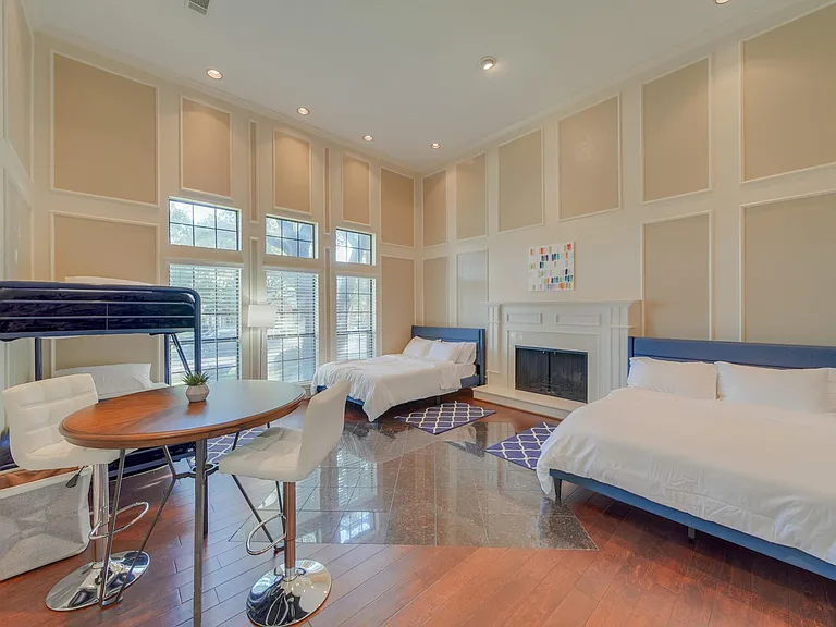 1507 Broadmoor Dr — Photo 21