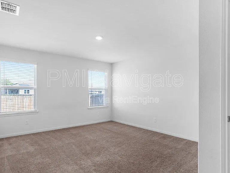 11737 Davalos Ln — Photo 11