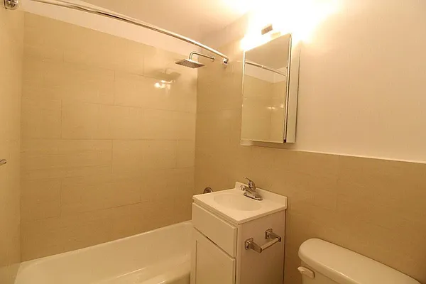 Rented by Keller Williams NYC | media 9