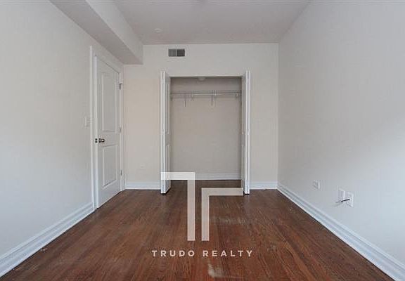 5th image of 3814 N Sheffield Ave APT 02E