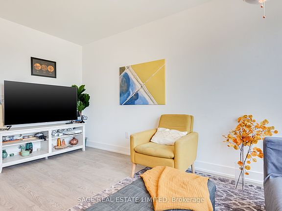 5th image of 5 Mabelle Ave #834