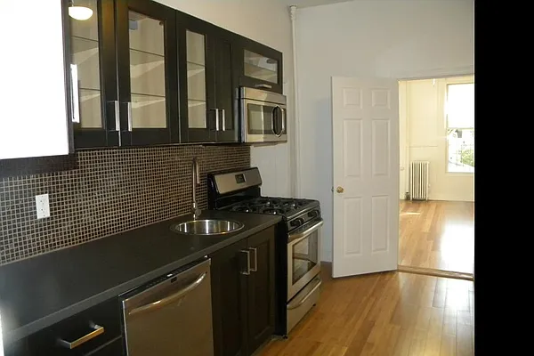 Rented by Corcoran | media 26