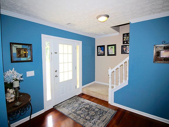 4th image of 3010 Battlement Cir